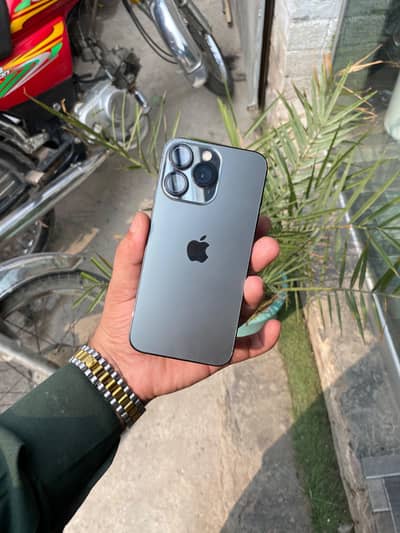 Apple iPhone 13 Pro
