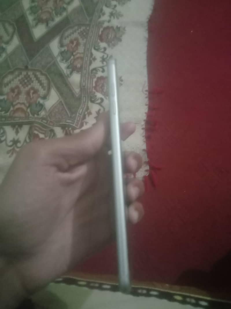 Samsung Mobile C7 3