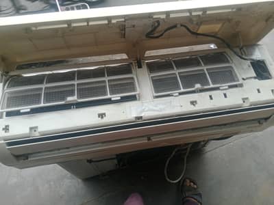 changhong ruba ac for sale good condition all ok