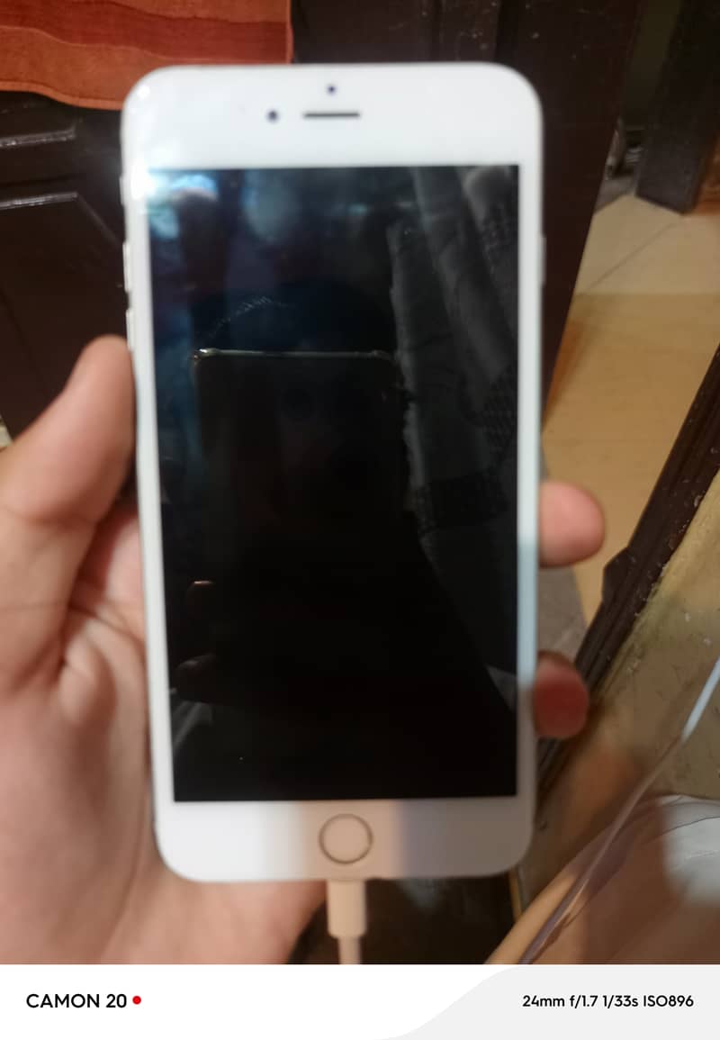 Apple iPhone 6 Plus 5