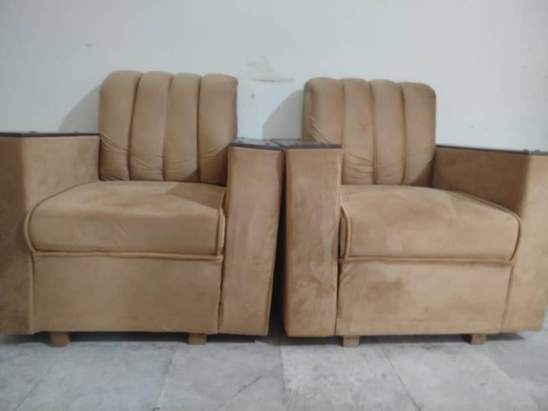 5 Seater Sofa Set 0