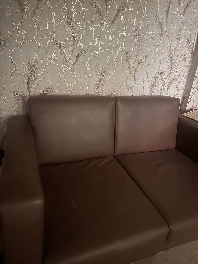 Sofa 2 seater 0
