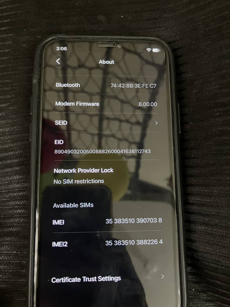 Apple iPhone 11 Pro 4