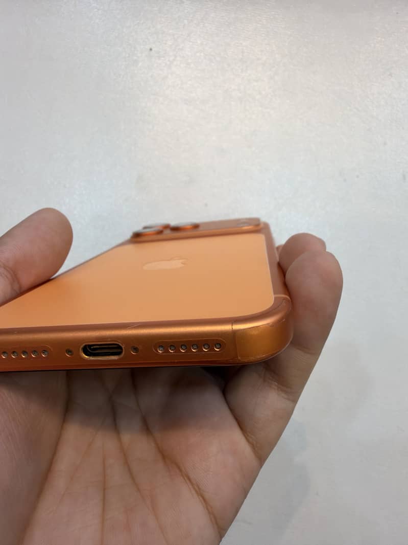 Apple iPhone 17 Pro Max 5