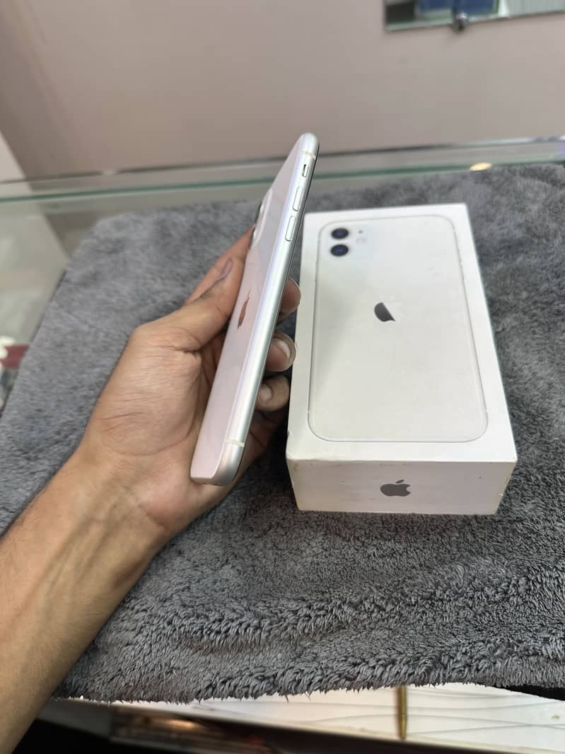 Apple iPhone 11 1