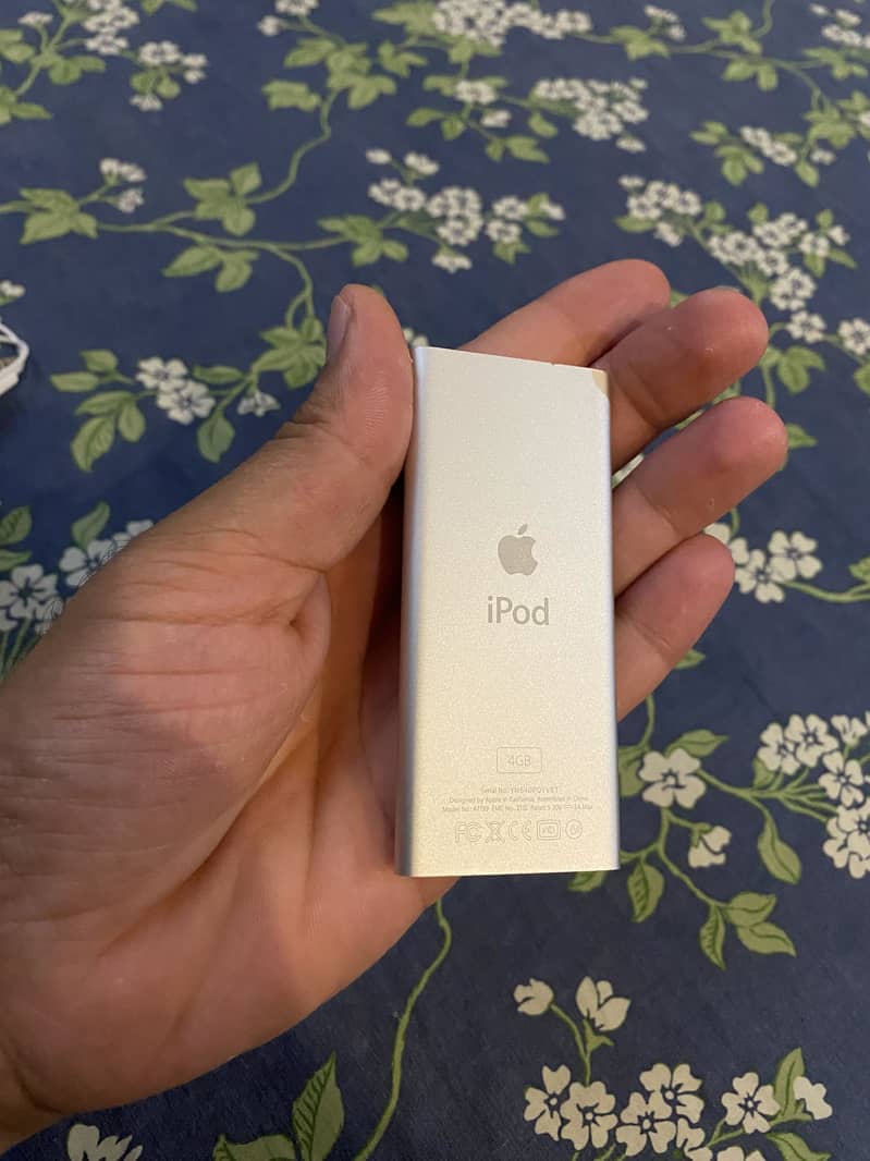 IPOD NANO 2 1