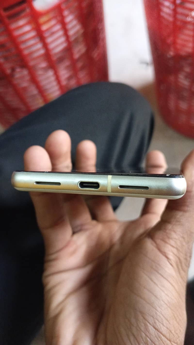 Google Pixel 7 3