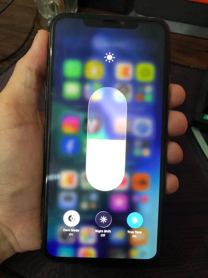 Apple iPhone 11 Pro Max 0