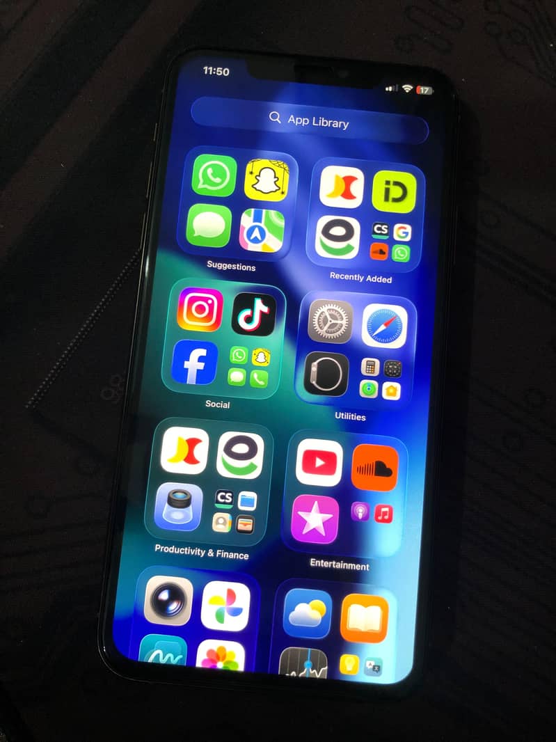 Apple iPhone 11 Pro Max 1