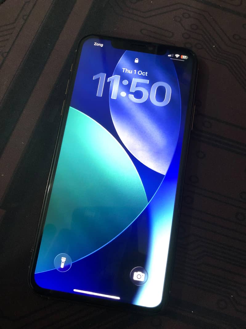 Apple iPhone 11 Pro Max 2