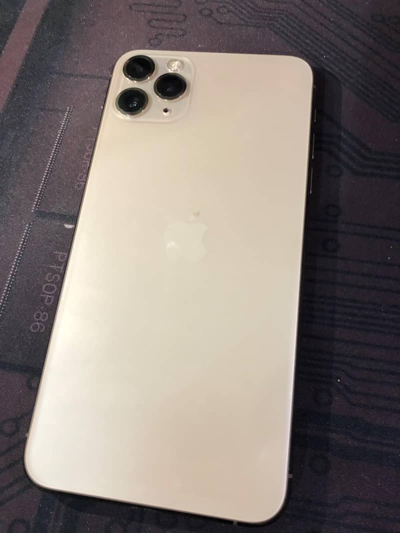 Apple iPhone 11 Pro Max 7