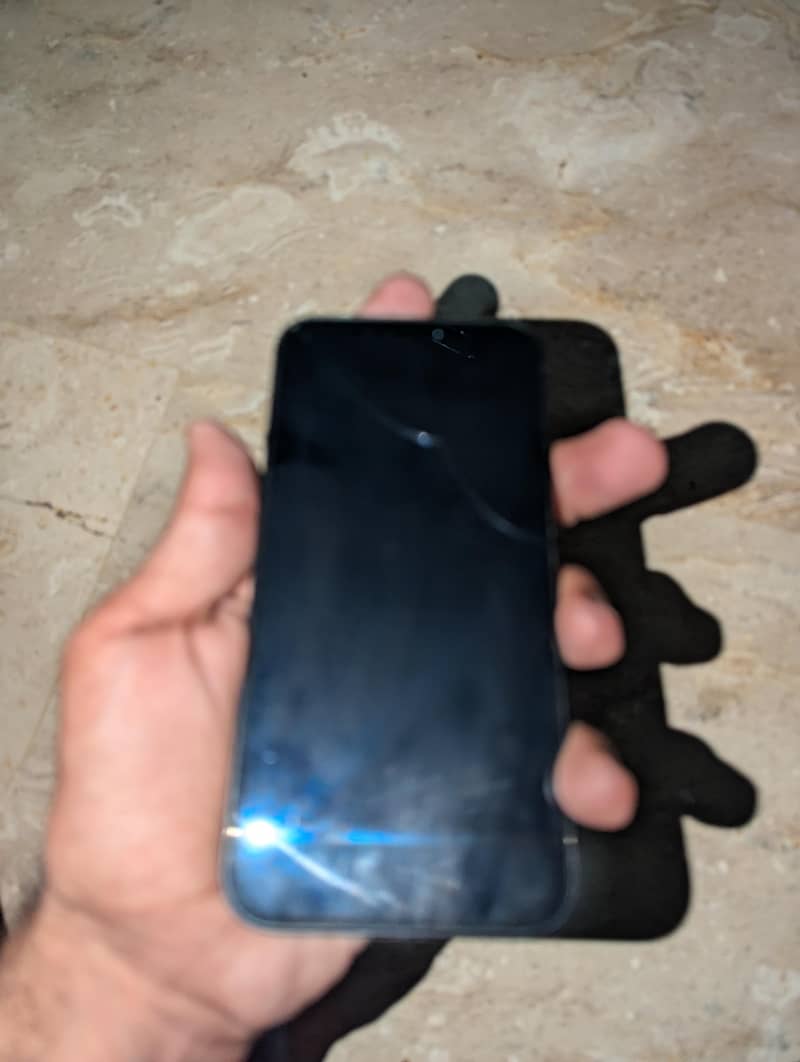 Apple iPhone 12 0
