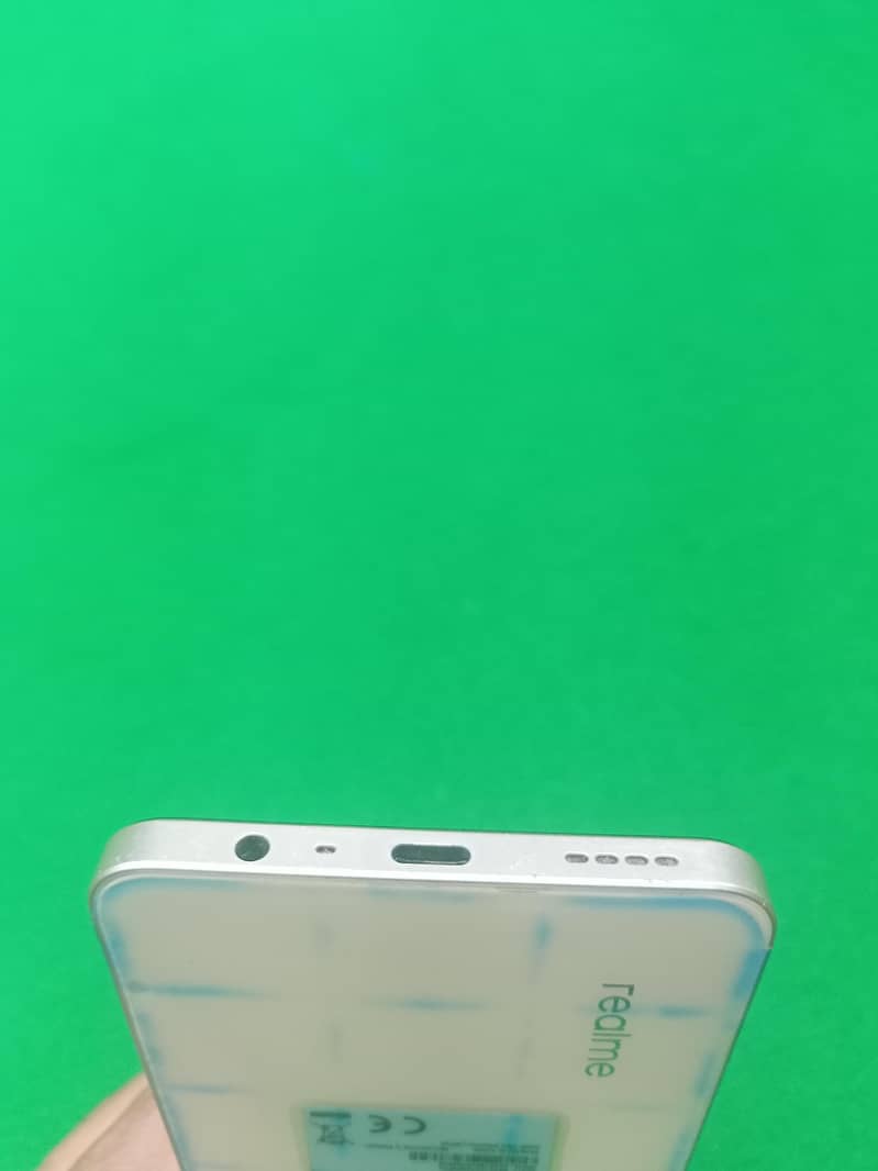 Realme C61 3
