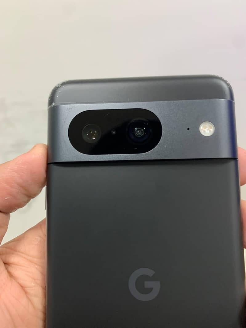 Google Pixel 8 1