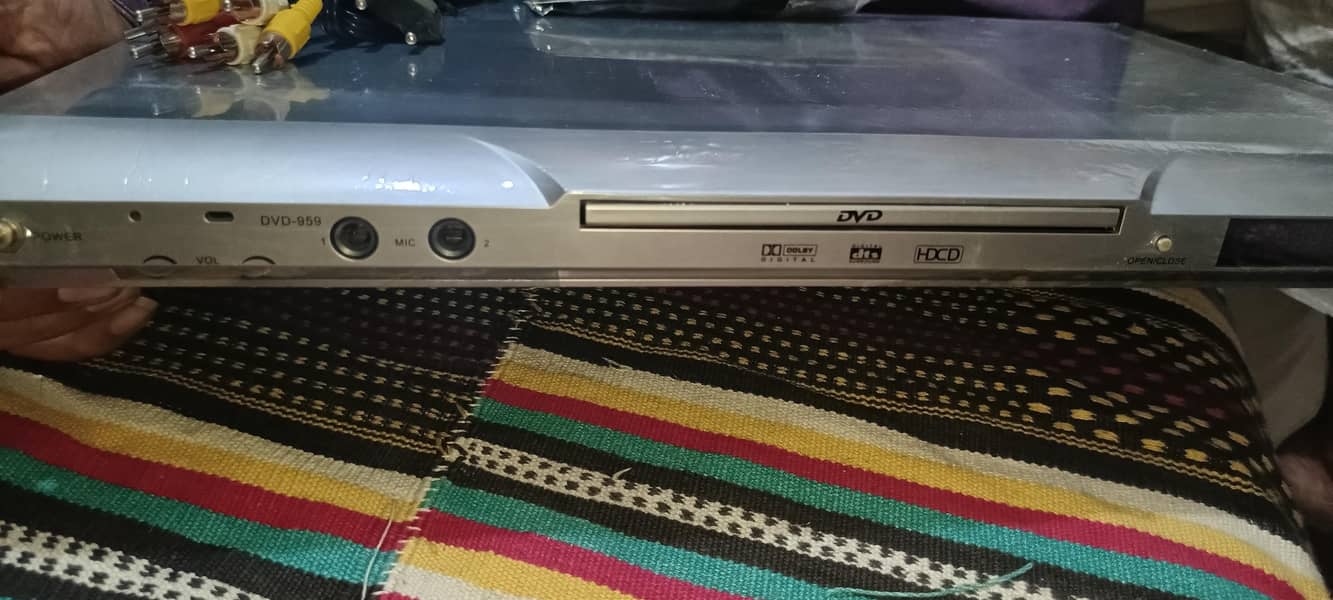 DVD&CD player 2