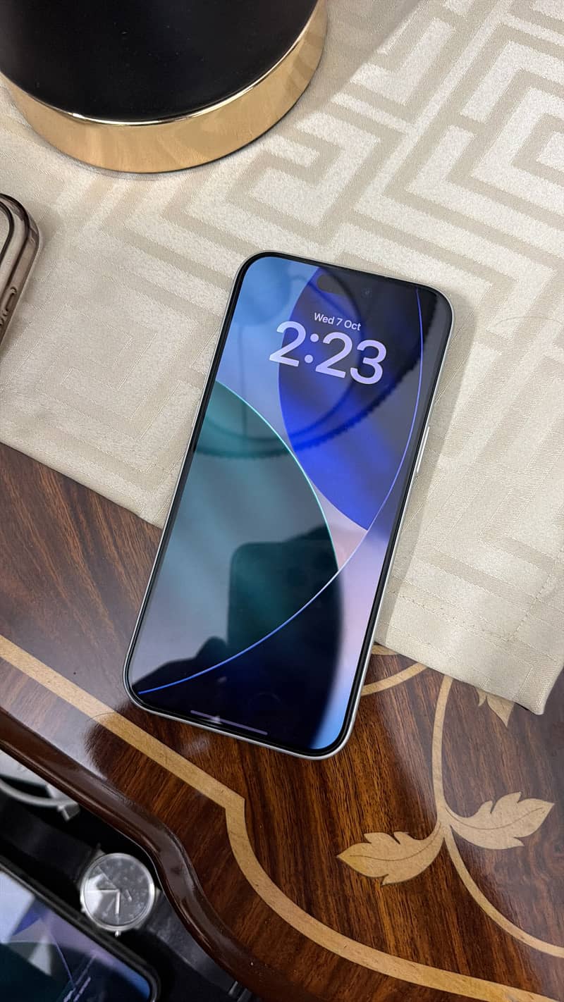 Apple iPhone 17 Pro Max 1