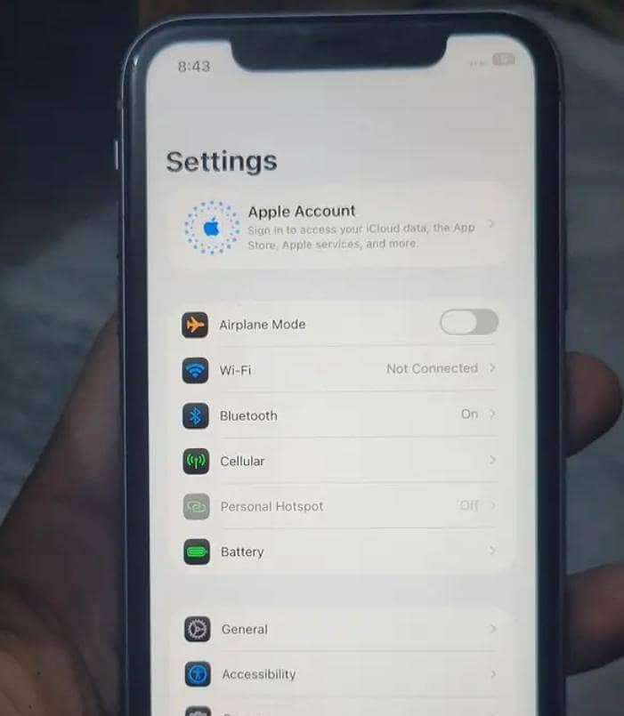 iPhone 11 3