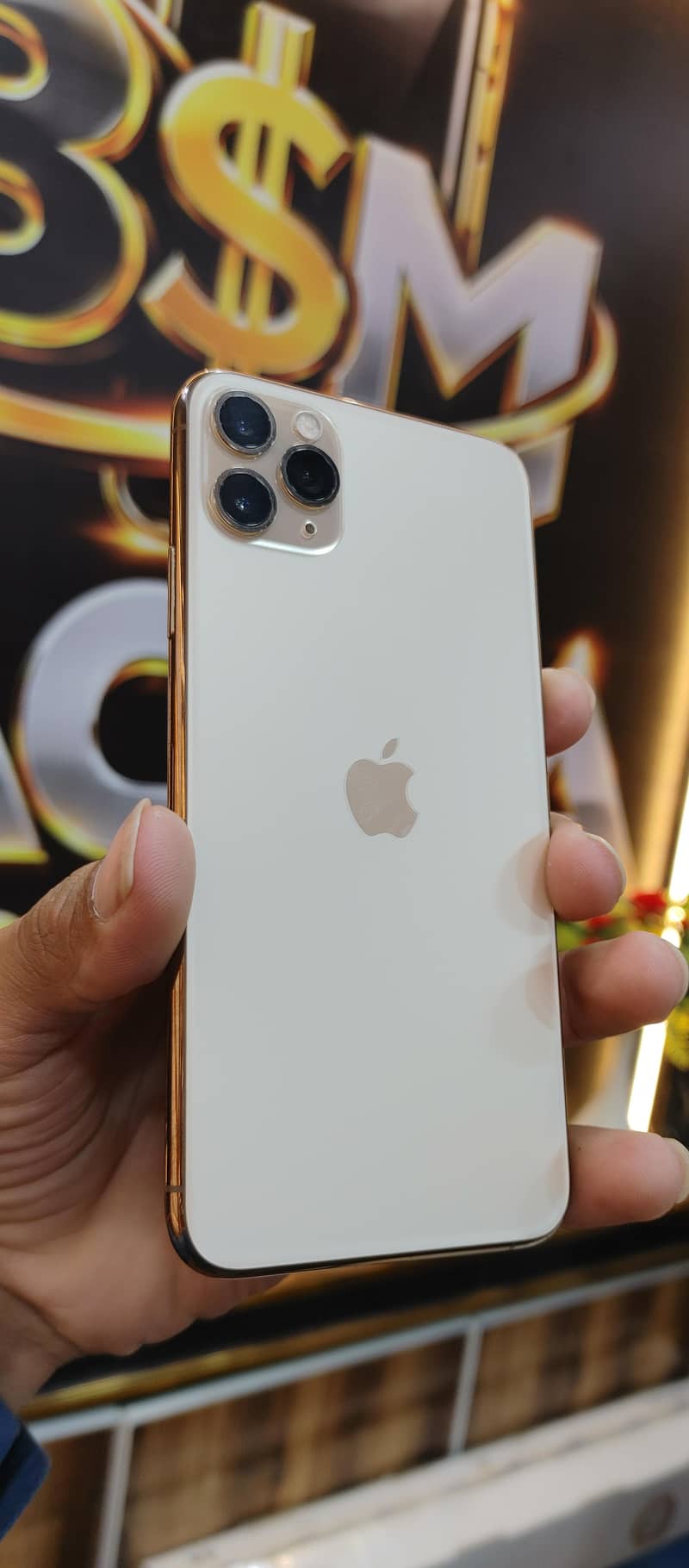 Apple iPhone 11 Pro Max 0