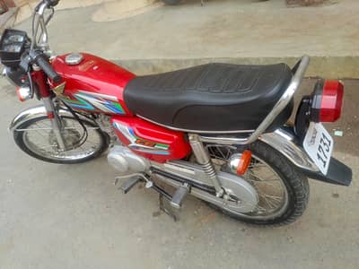 honda 125 modal 2023  new condition home use