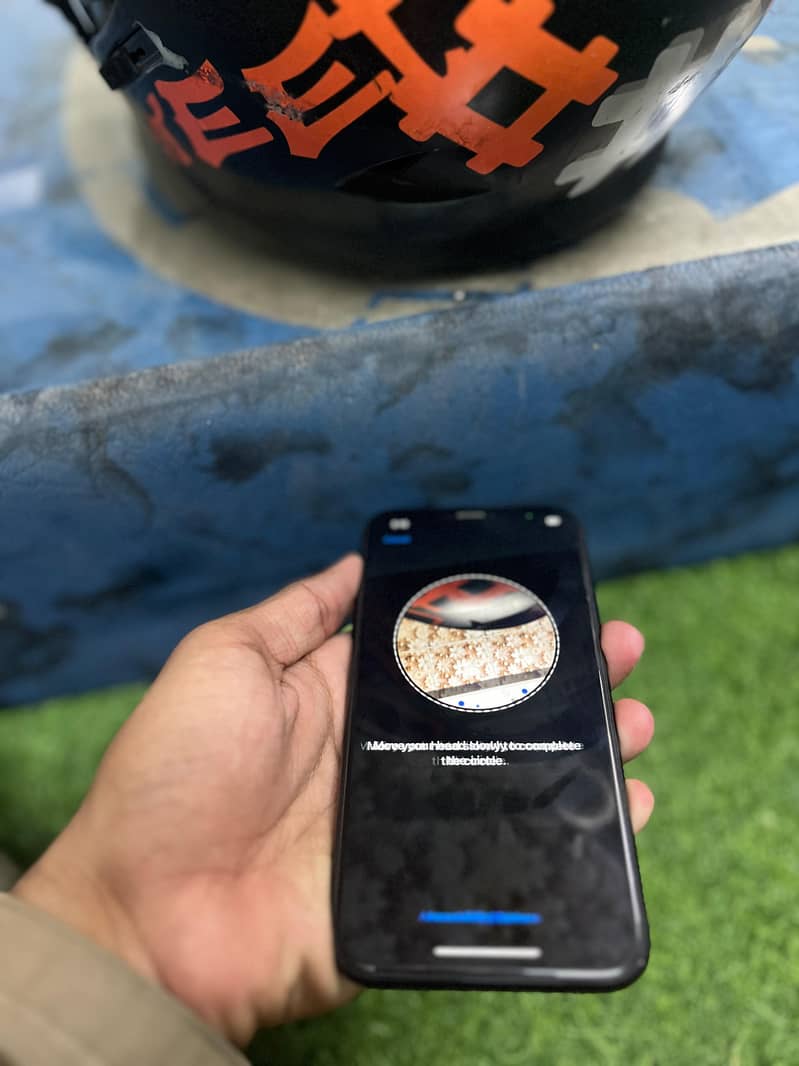 Apple iPhone XR 3