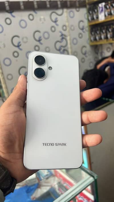 Tecno Spark Go2