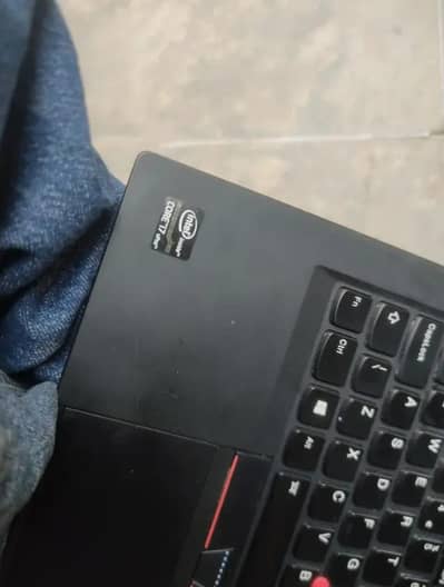 Lenovo carbon all ok no any issues buy and use