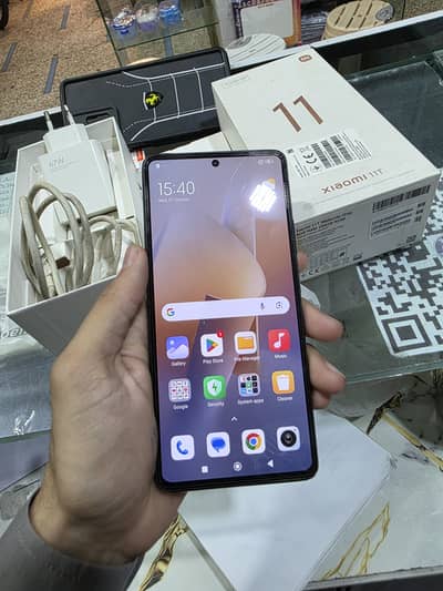 Xiaomi Mi 11T with complete accessories 8/256gb