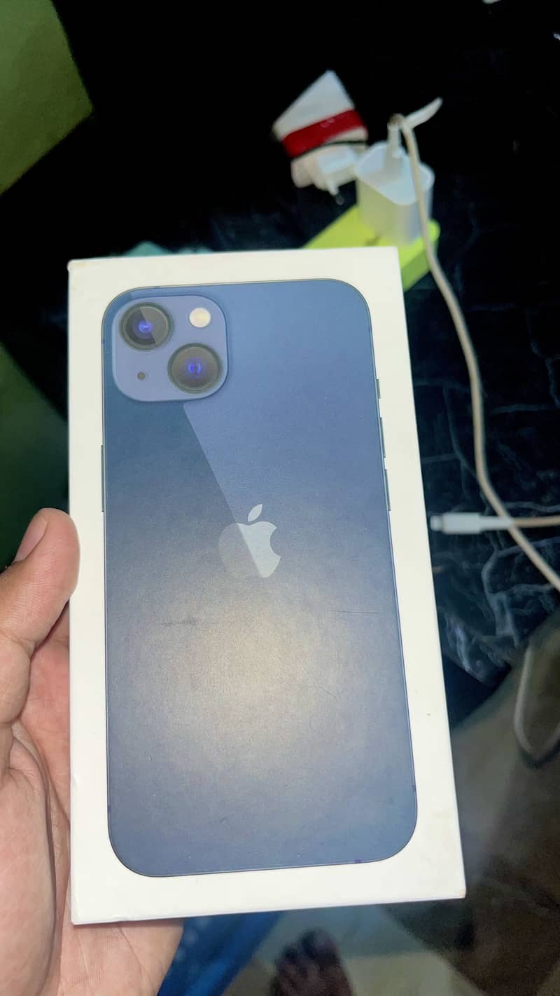 Apple iPhone 13 1