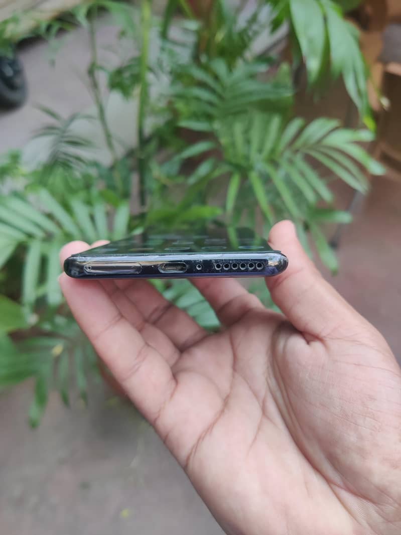 Xiaomi Redmi Note 14 Pro 5