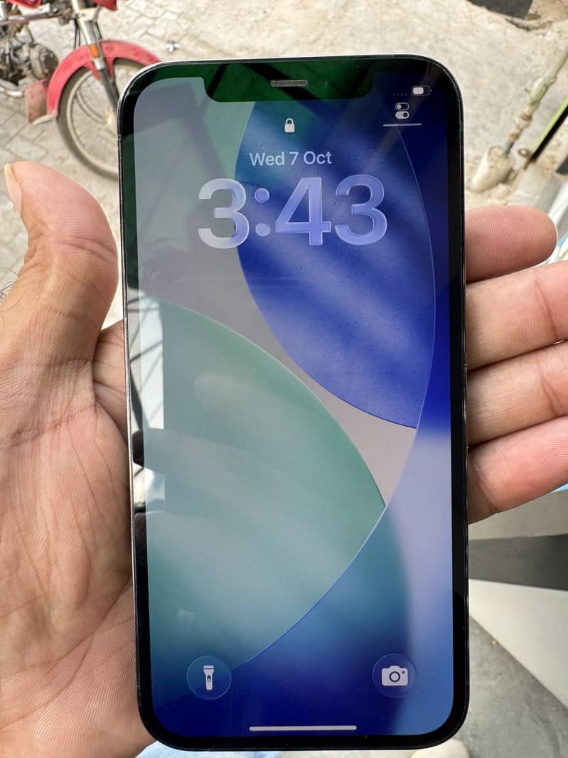 Apple iPhone 12 Pro 3