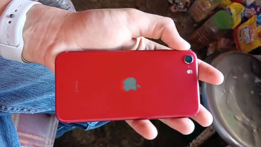 Apple iPhone SE