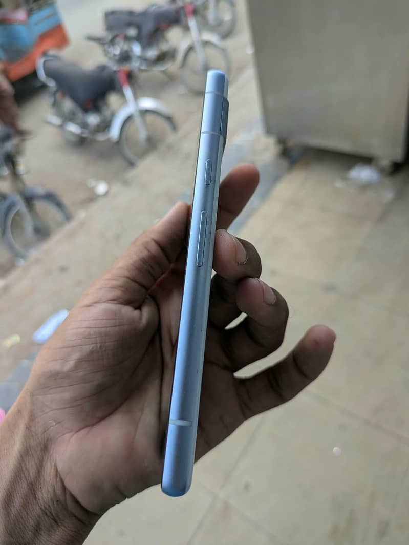Google Pixel 7a 1