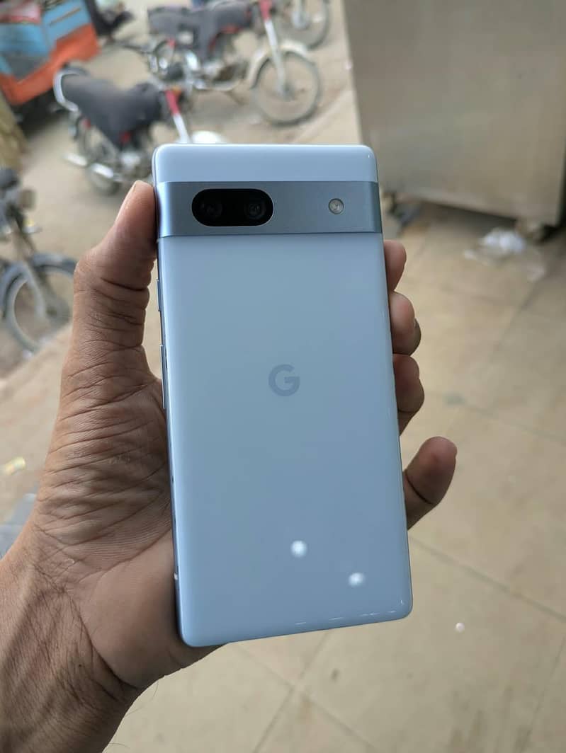 Google Pixel 7a 3