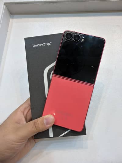 Samsung Mobile Z Flip 7