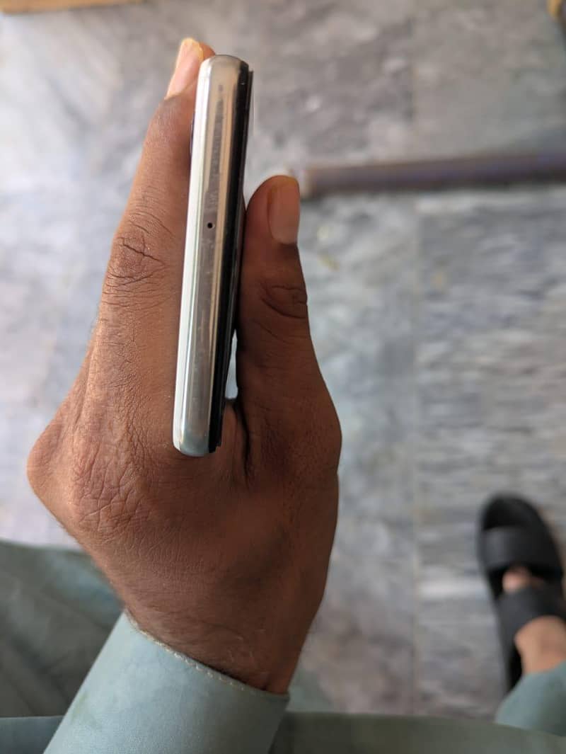 Samsung Mobile A32 3