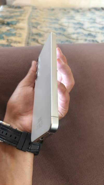 Samsung Mobile S24