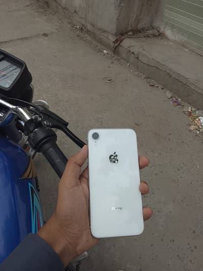 Apple iPhone XR 64