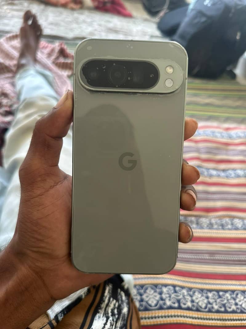 Google Pixel 9 Pro XL 0