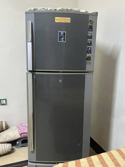 Dawlance fridge for sale