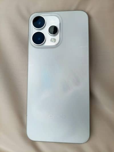 OPPO Reno 15