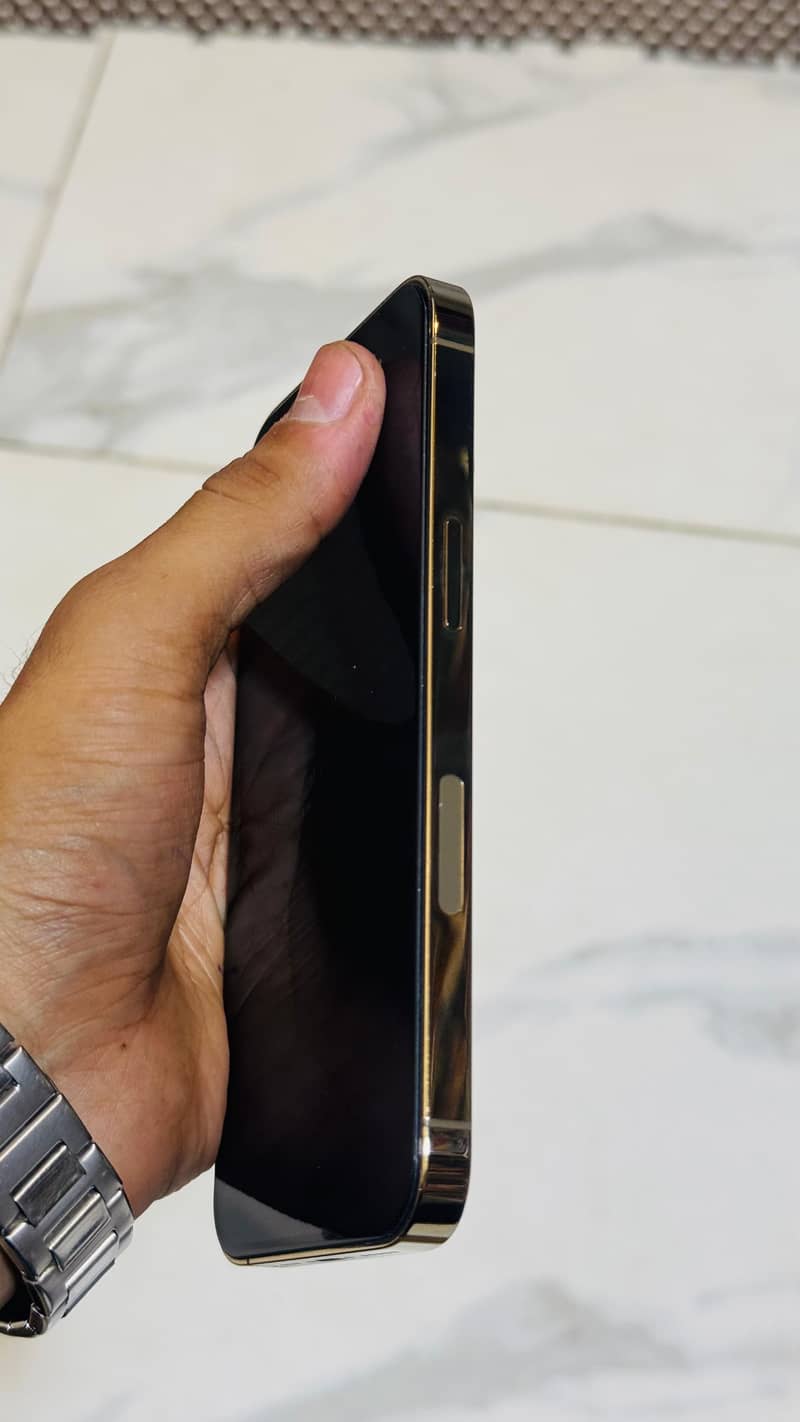Apple iPhone 13 Pro 7