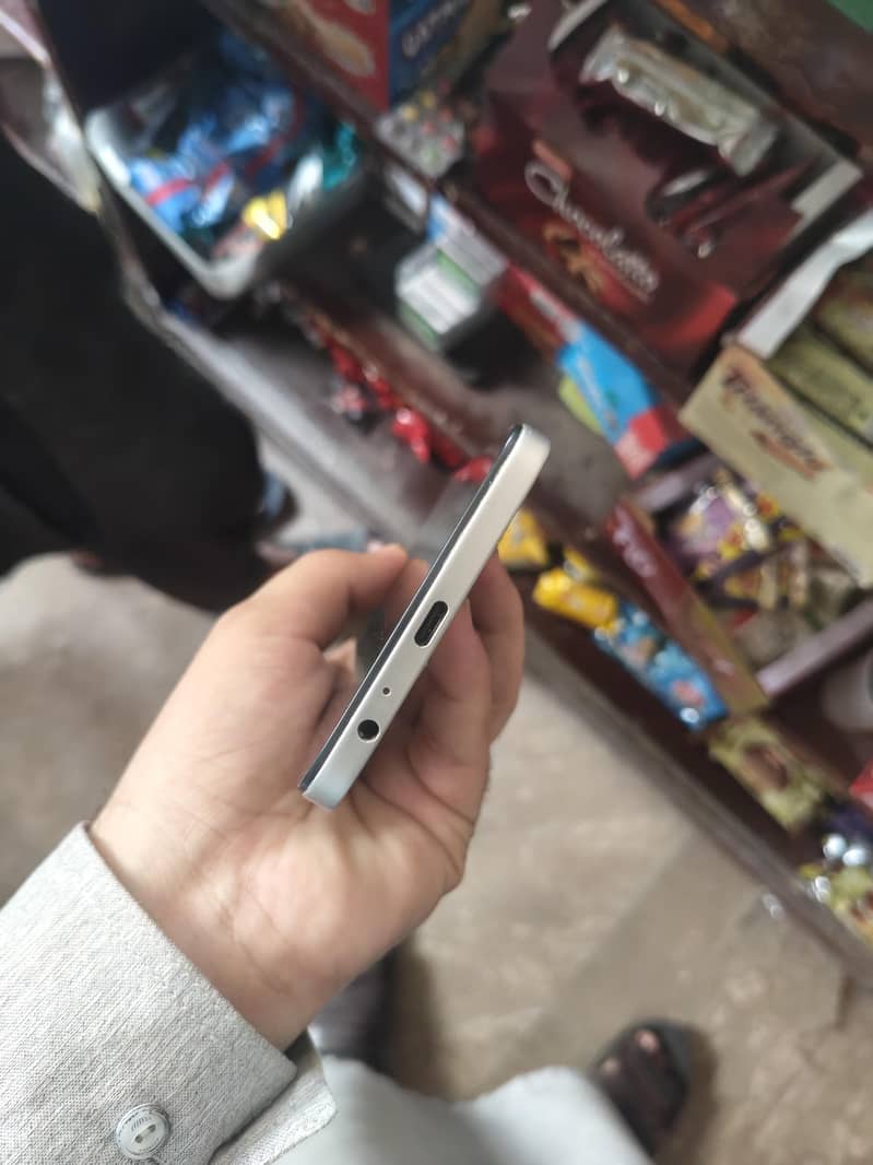 Infinix smart 20 5