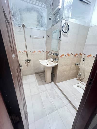 5Marla ground flour with boring available for rent Ghauri Town pahse 5 a