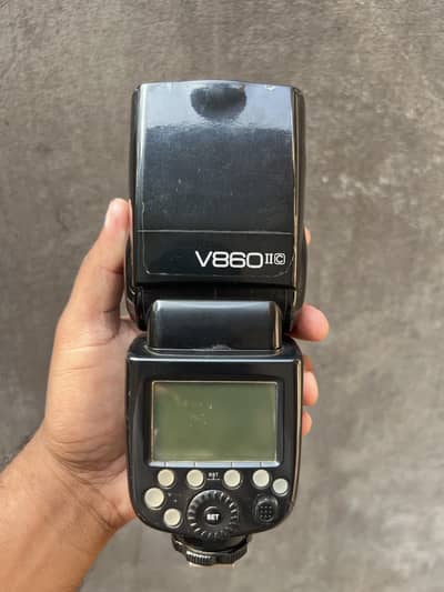 Godox v860ii flash gun