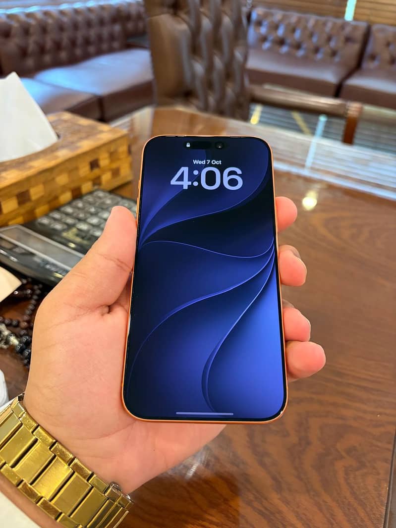 Apple iPhone 17 Pro Max 3