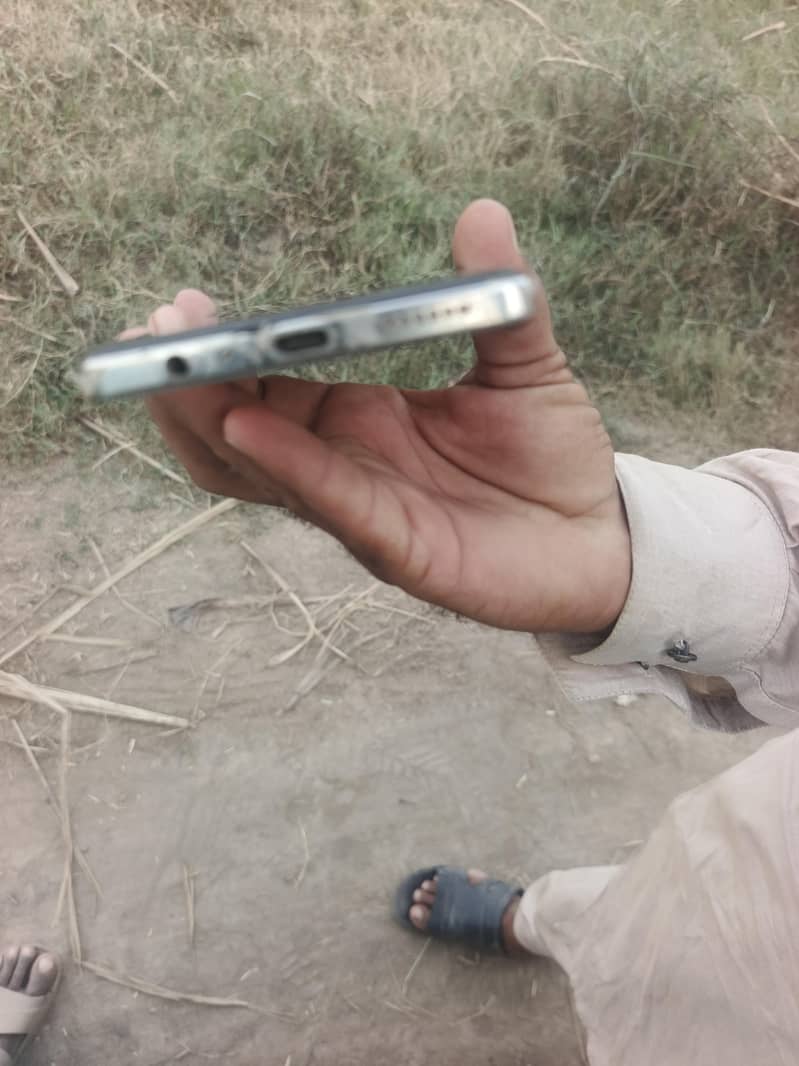 Tecno CAMON 30 4