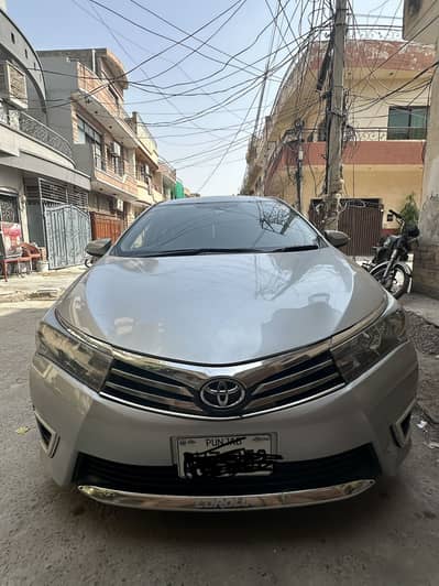 Toyota Corolla Altis 1.6 2014/15