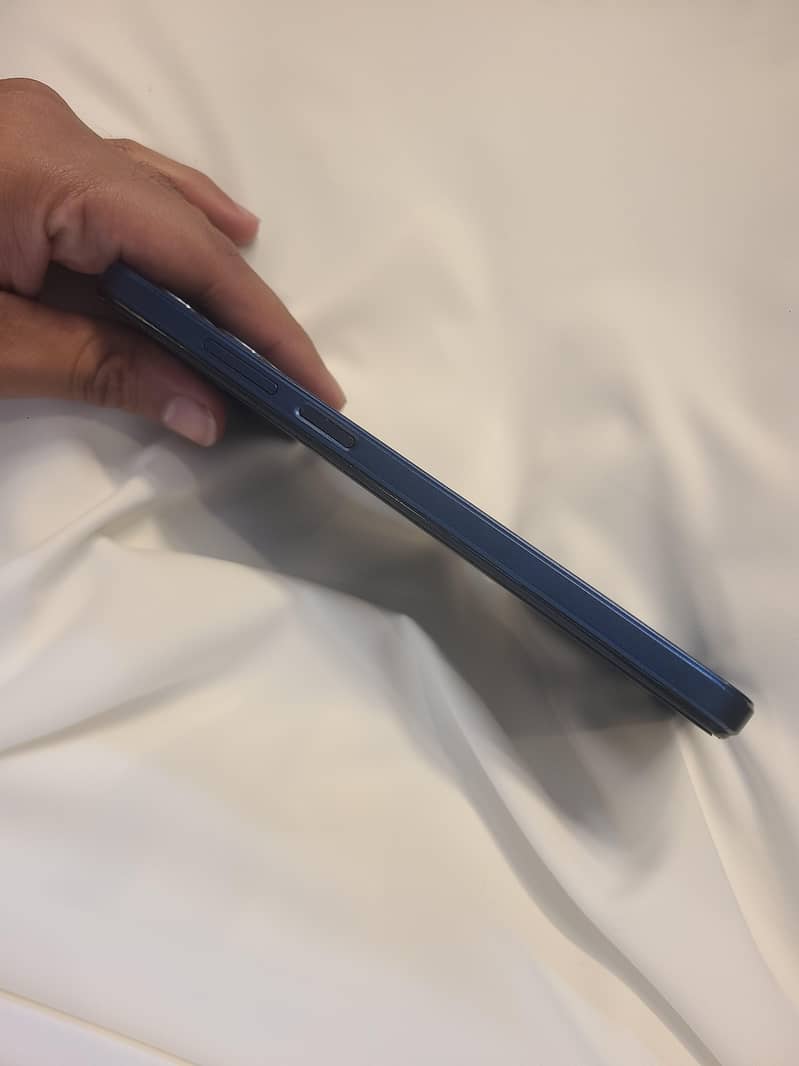 OPPO A17 4