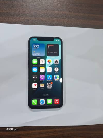 Apple iPhone 12