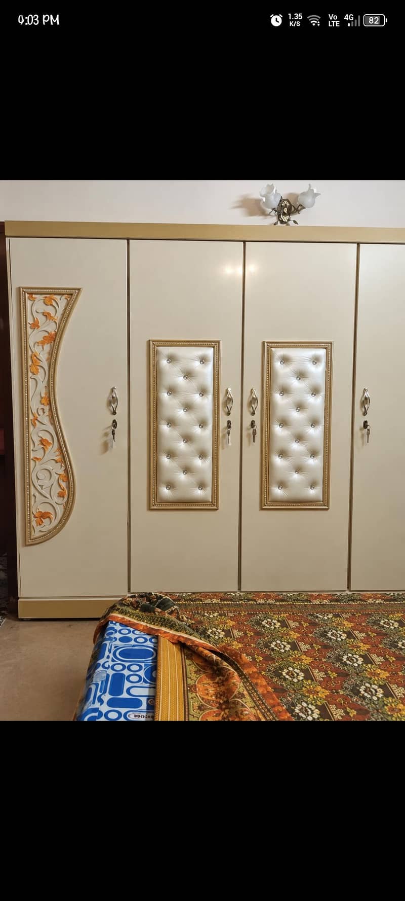 cupboard drasing bed with side tables 0